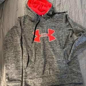 NWOT Women’s Under Armour hoodie
